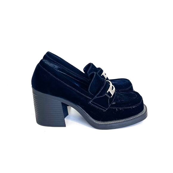 LOWER EAST SIDE Shoes - Vintage Y2K 90s Lower East Side Velvet Loafers Size 7.5 Black Chunky Heel Bratz